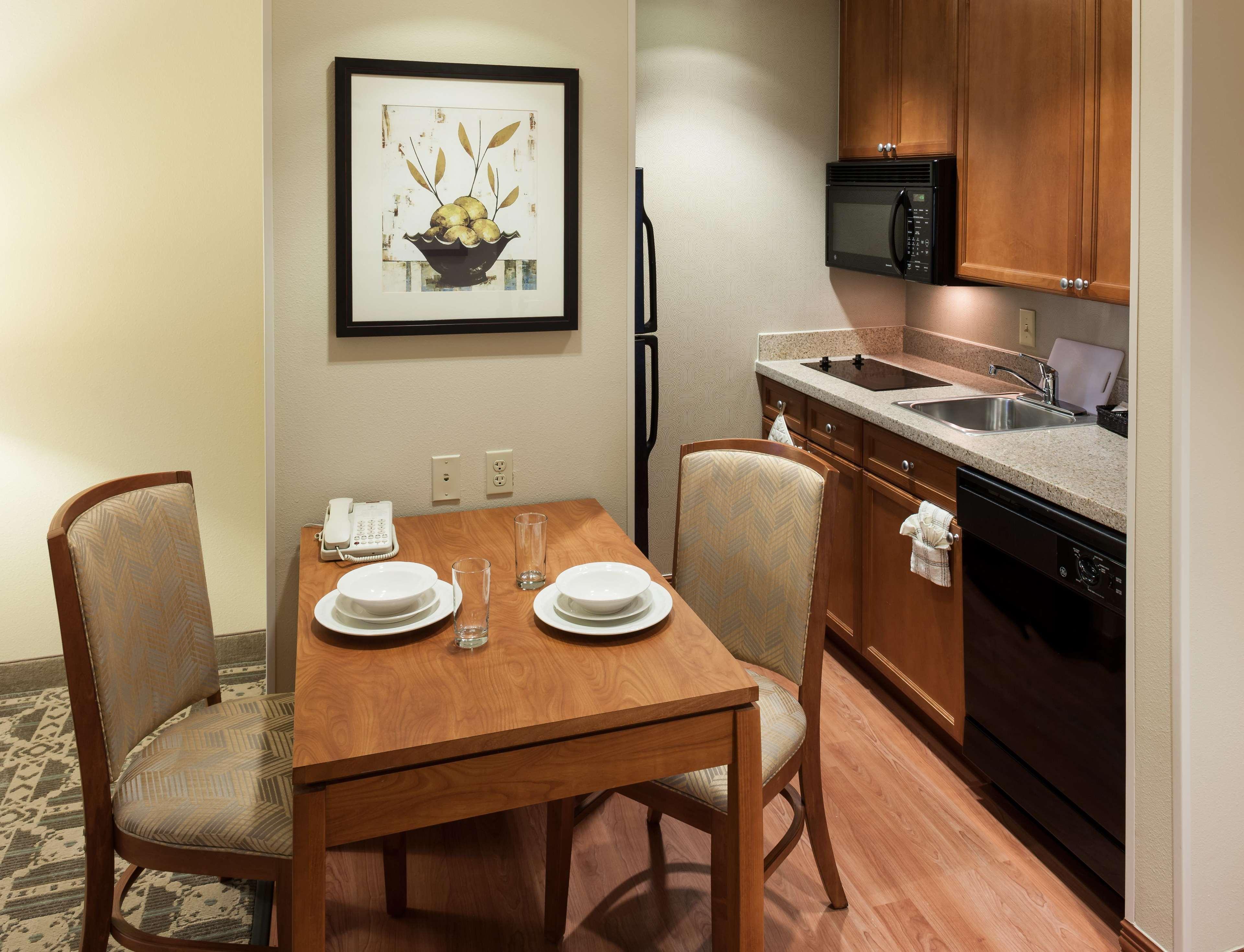 Homewood Suites By Hilton Irving-Dfw Airport Exterior photo